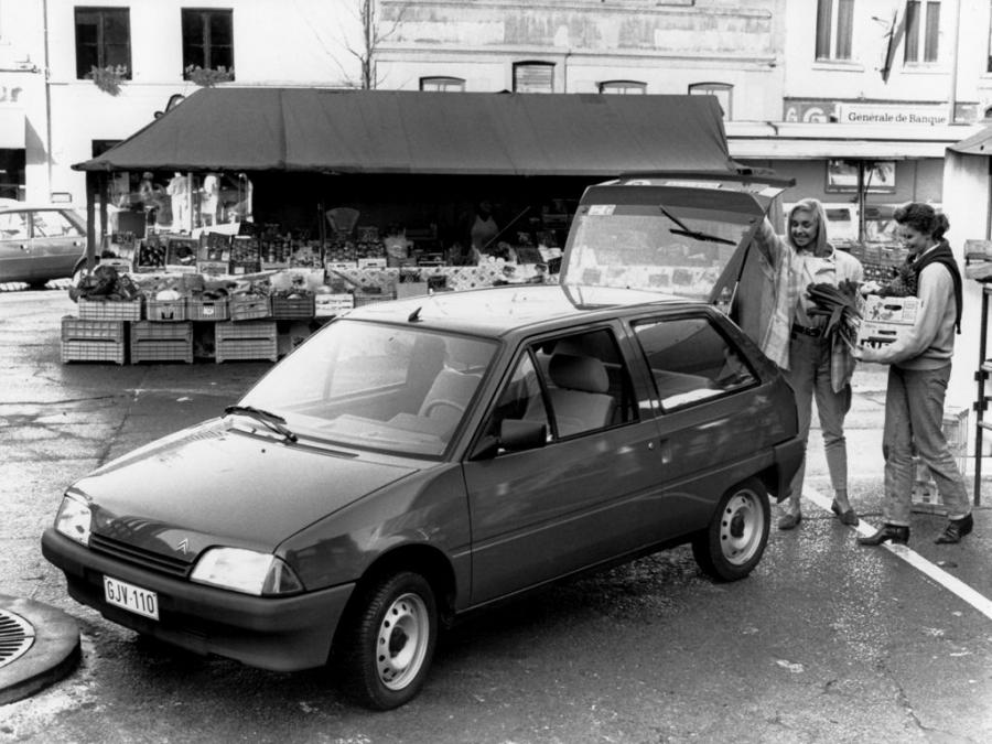  Citroen AX 11 RE 3-Door 1986 года  (WW) (фото 2 из 10)